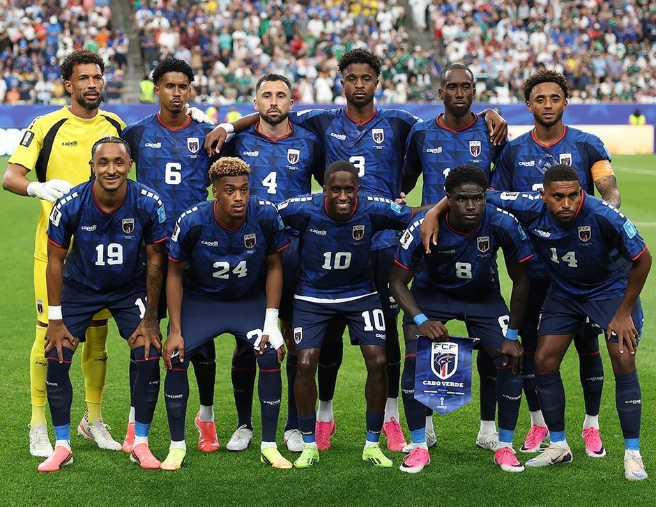 Estigarribiapy_'s tweet photo. Contra todo pronóstico, llevó hasta el alargue a la actual campeona del Mundo, estando dos veces abajo en el marcador. Por muchos minutos, superó en intensidad y juego a Argentina, estando Lionel Messi en cancha. La selección de Scaloni terminó pidiendo hora ante los huevos de CABO VERDE, que se ganó no solo el cariño, sino el respeto de todo el mundo futbolístico.