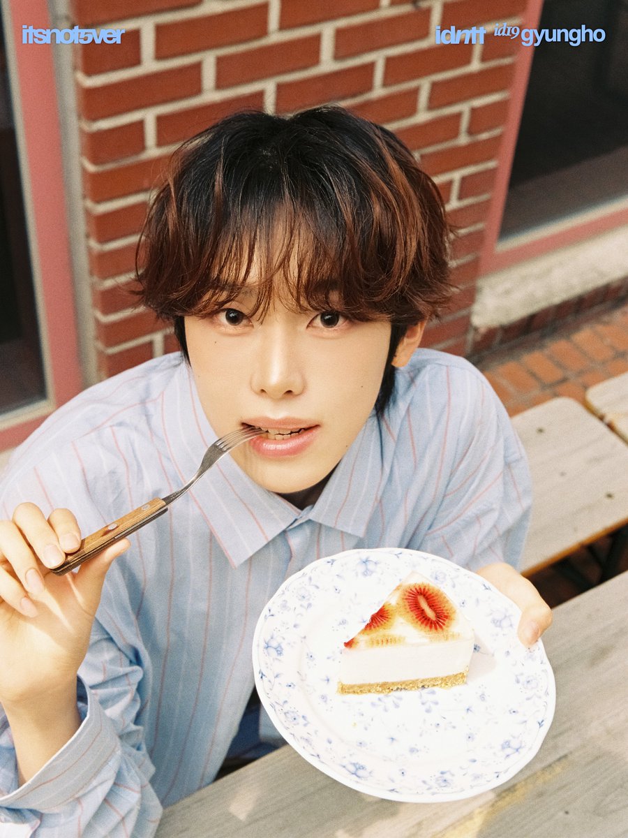 idntt_cosmo's tweet photo. idntt 아이덴티티 : itsnotover 
Mood Image

id19 yanggyungho

#idntt #아이덴티티
#itsnotover
#양경호 #yanggyungho https://t.co/cA2EaCaMoM
