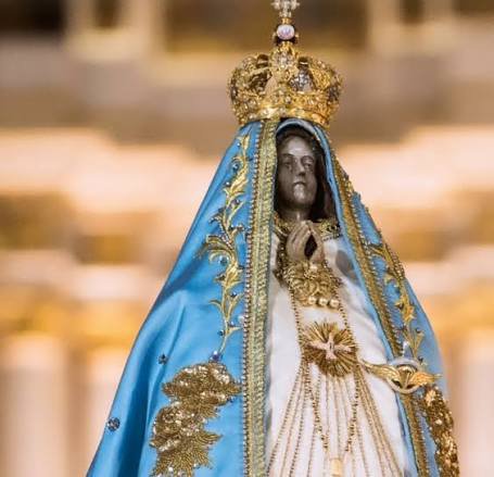 mmmari_12's tweet photo. Se habló mucho de la virgencita de Luján, Yo le recé la madrecita del norte, la virgencita del valle 🫶 https://t.co/5m46bP258X