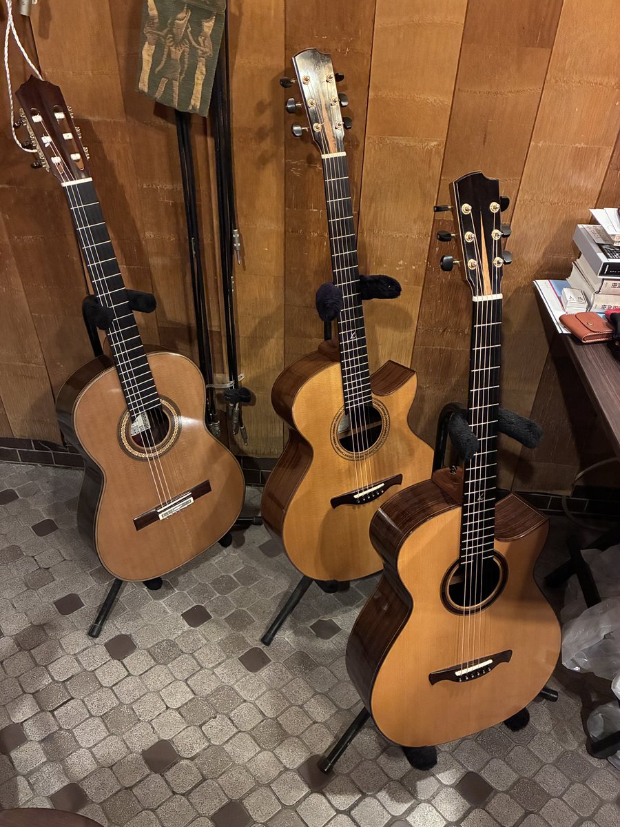 KENICHIGUITAR's tweet photo. 四日市「久茂」ひさも
ギターの音を素直に出した会となりました。思うように喋ることができています。 https://t.co/MqjKvKnA9d