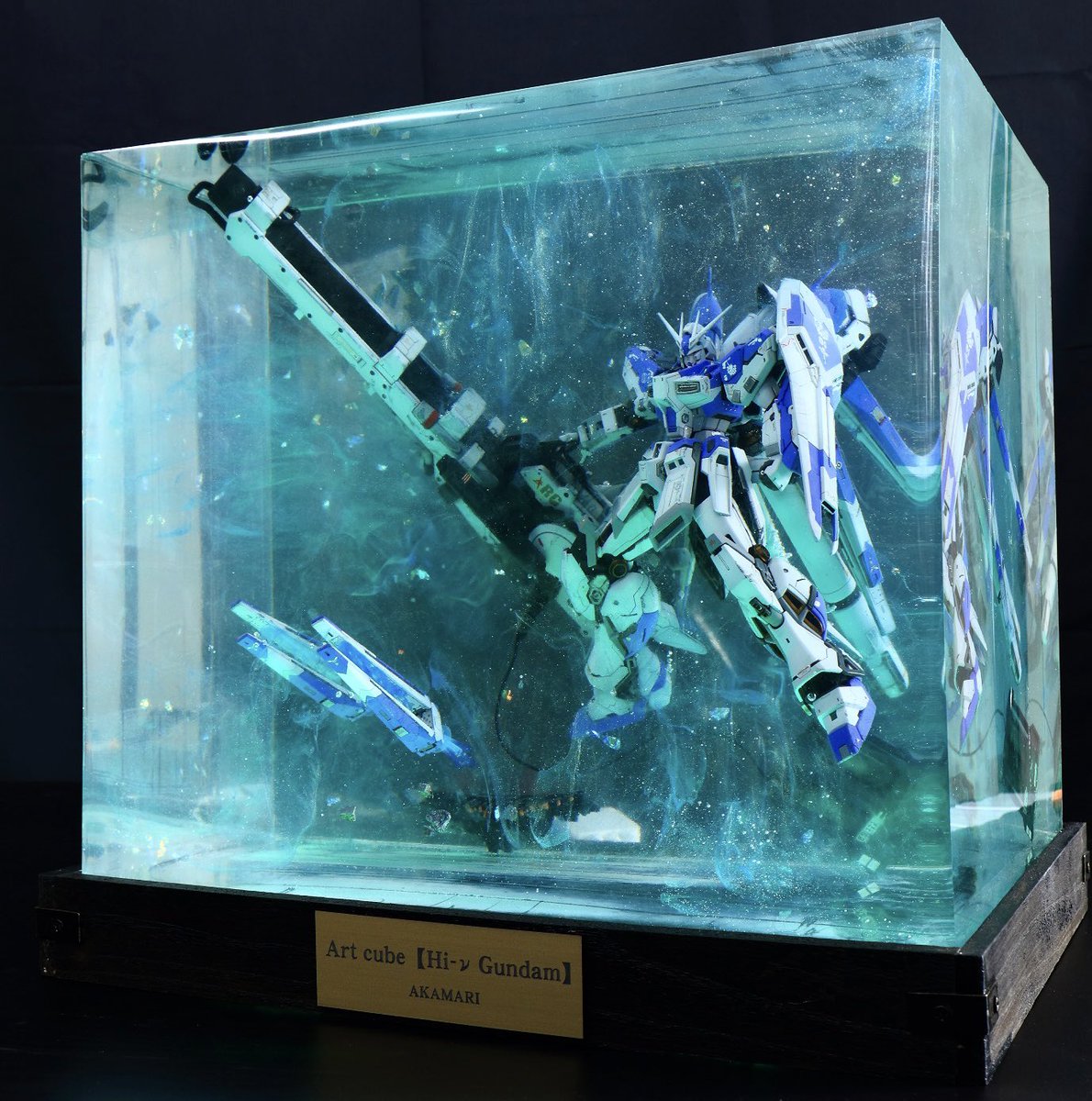 akamari00's tweet photo. 超頑張ったレジンアートのRG Hi-νガンダム！

#νガンダムあつまれ https://t.co/JT7Eyu1Dp7