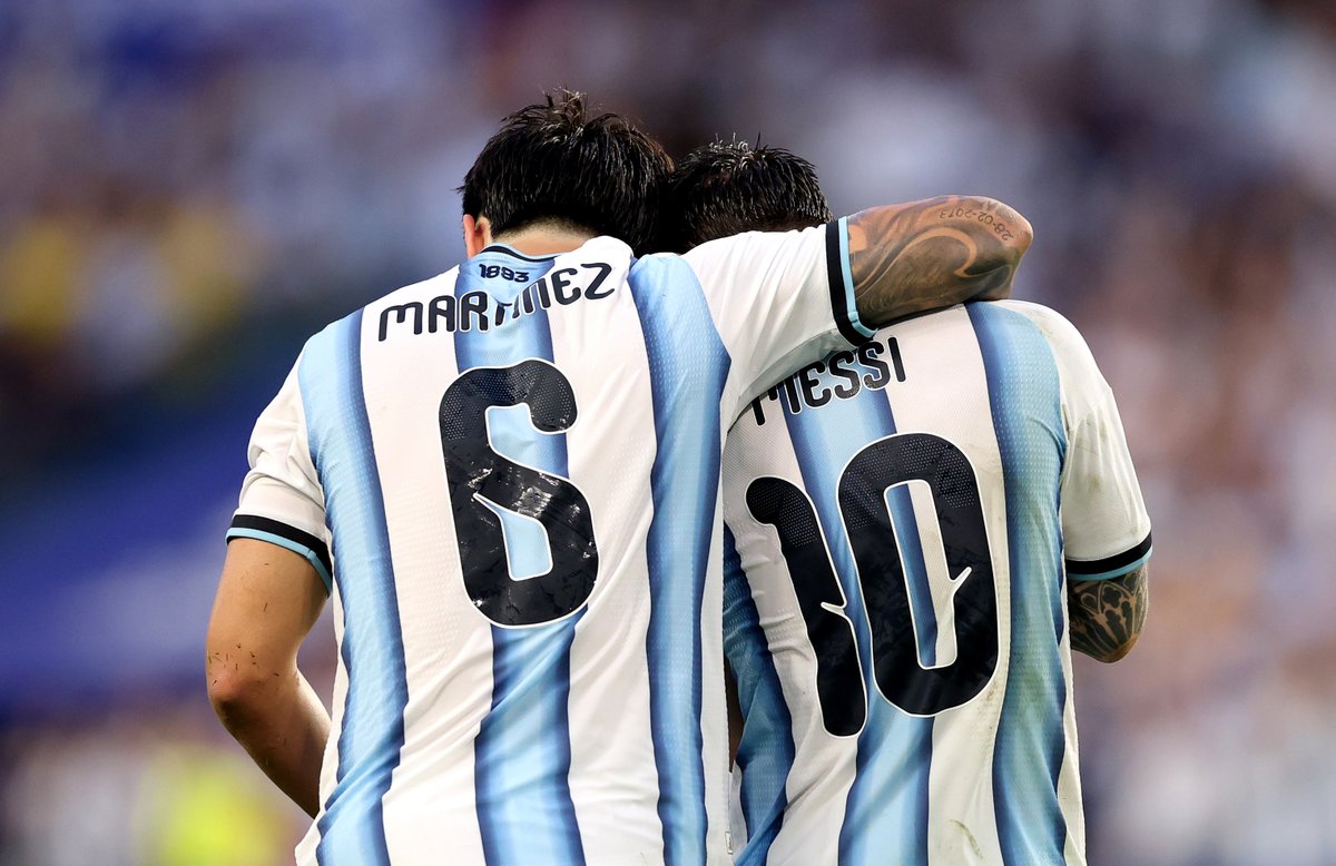 LibertadoresBR's tweet photo. 🇦🇷🎉🔥 @Argentina nas Oitavas de Final da @FIFAWorldCup! https://t.co/TZU3oTr1Eg