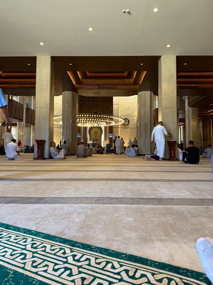 ohayoCSGO's tweet photo. dump Wahran day 2 🇩🇿❤️
joumou’a mosquée Émir Abdelkader https://t.co/klf9rw7JPh
