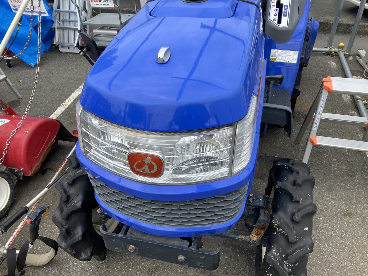 gensan_toyohasi's tweet photo. 皆さんこんにちは♪ 工具屋源さん豊橋新栄店です!
今回お買取りさせていただいたのはこちら!
#ISEKI #イセキ #トラクター #TM150 #農機具 #中古品 をお買取りしました!
お売り頂き誠にありがとうございました。
#工具屋源さん
https://t.co/v6Cw2SuuYd https://t.co/scfaINd1oH