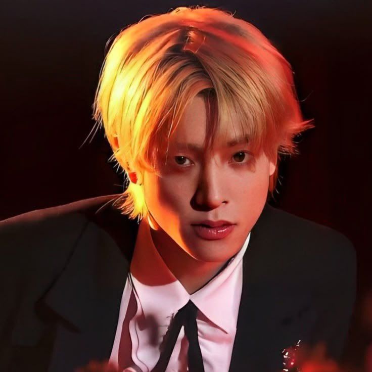 Vamp7FATE's tweet photo. Dinamica masiva‼️

—Engene ¿Que color de cabello les gusta más? 

Oreo 🖤                                 Blonde💛

#Jake_Our_Pride
#PrioritizeJakesHealth https://t.co/UvfsXTx2yc
