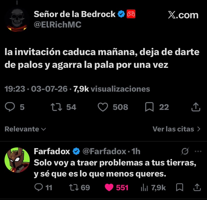ann_midn1ght's tweet photo. Au donde r quiere q f deje la guerra y se quede con el pero el se niega a abandonar al team y esta hasta dispuesto de morir por ellos 🚬🚬🚬 https://t.co/NgzTbktD4o