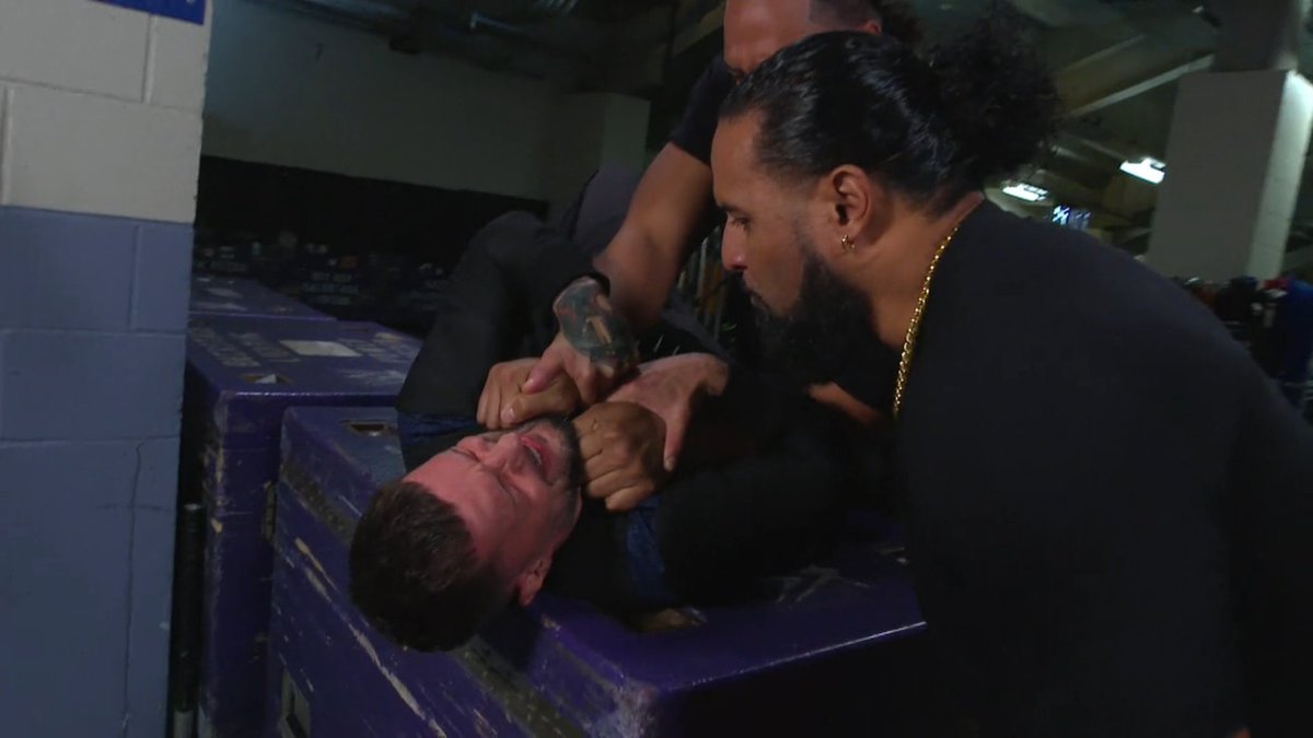 EliteClubS0B's tweet photo. “I thought about what you said last week. I went to the Elders for guidance on what I should do next. I'm closing the book on everything from my past... and you're next.” — Tama Tonga

TAMA TONGA &amp; TALLA TONGA JUST ATTACKED FINN BÁLOR 🔥

#SmackDown https://t.co/nDonBtf06b