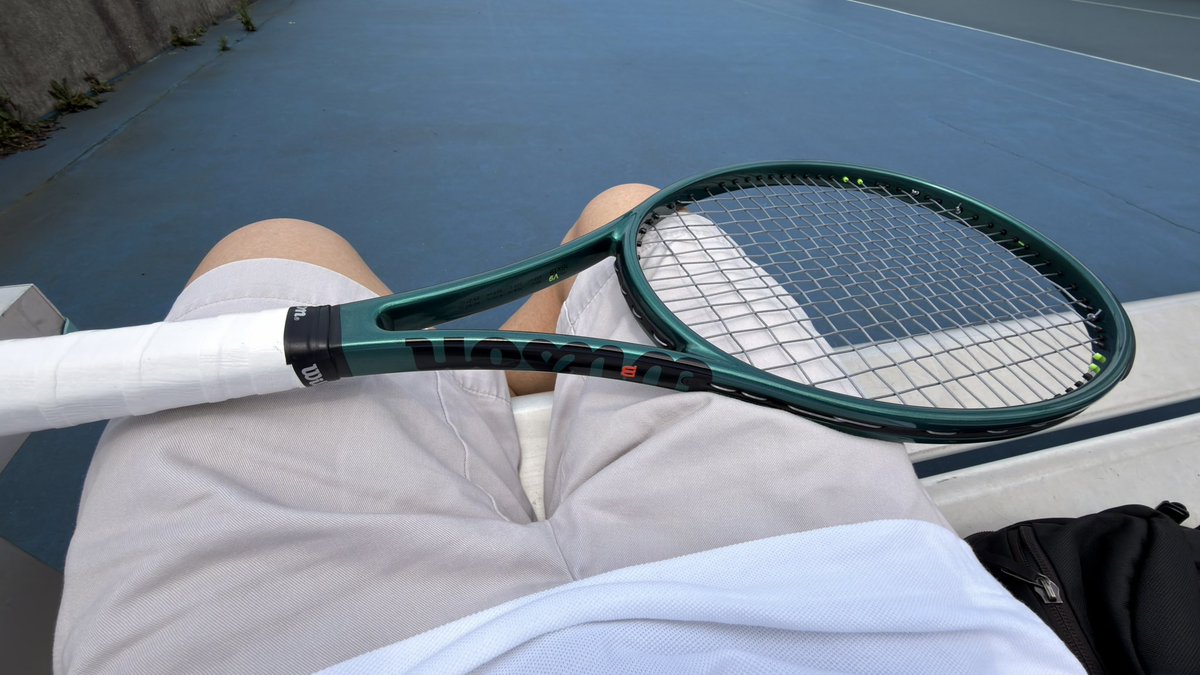 YuTo6Gt's tweet photo. 死ぬほど疲れるやんこのスポーツ
15年ぶりなのにフォアハンドのイップス全く治ってなくてリセット必須だ… https://t.co/Diztq2Psro