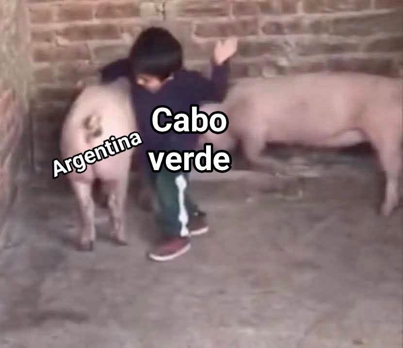 alex0har's tweet photo. @coconutcre24153 @Aileendruiz Esa no fué la pregunta, jajajajaj, tramposito.
Porque te aseguro que se recordará más la actuación que dió Cabo Verde ante la "perfecta" selección que a tu decir es Argentina. https://t.co/eZKIfyEfJz