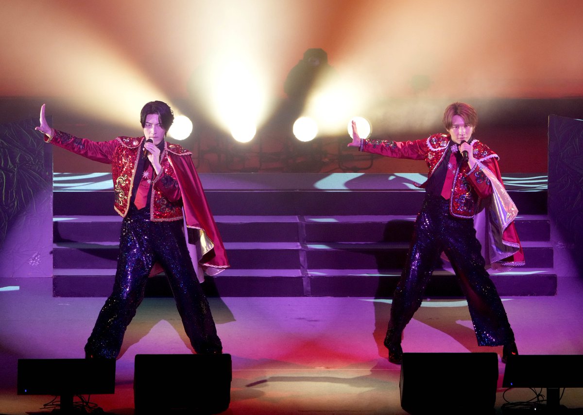 minkayo222's tweet photo. 青山新、木村徹二、風輪歌の祭典コンサート～夏の陣～」埼玉・サンシティ越谷で開催！ 

OPは出演者全員でフィフス・ディメンションの「輝く星座～レット・ザ・サンシャイン・イン」を。

ライブ詳細はみんかよHPをご覧ください

https://t.co/IZjNbFxIQC #amebaownd https://t.co/LDkSgrse9i