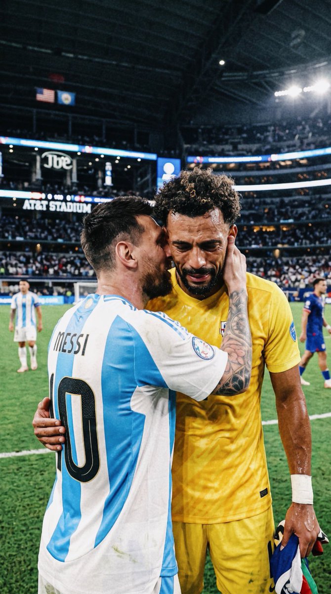 table_shaker_'s tweet photo. Messi and Vozinha after Cape Verde 🇨🇻 played their hearts out. ❤️ https://t.co/pv5OkgVy9C