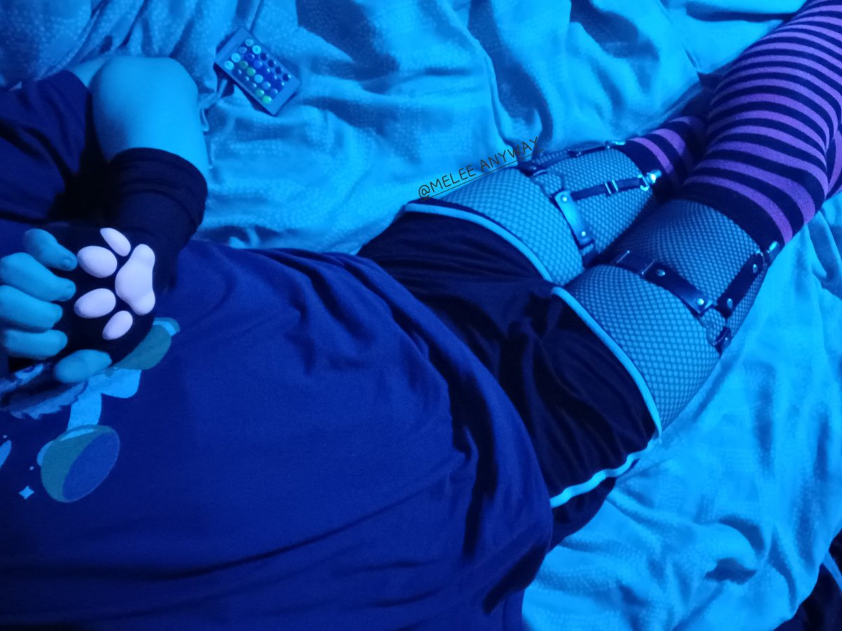 MeleeAnyway's tweet photo. Happy femboy friday :3
#femboy #femboi #thigh #femboythighs #tummy https://t.co/pn9LEVradz