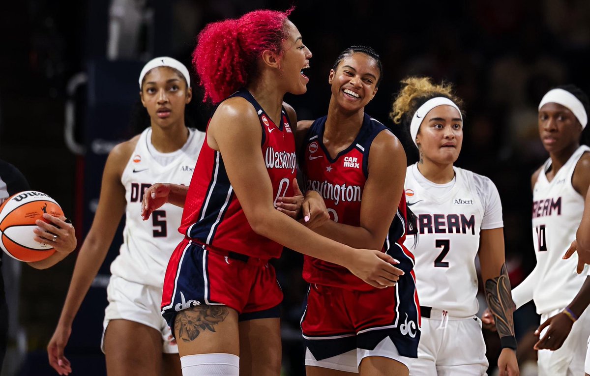 HerFeistyNature's tweet photo. Keep dreaming, Atlanta. https://t.co/DxWioq3RE5