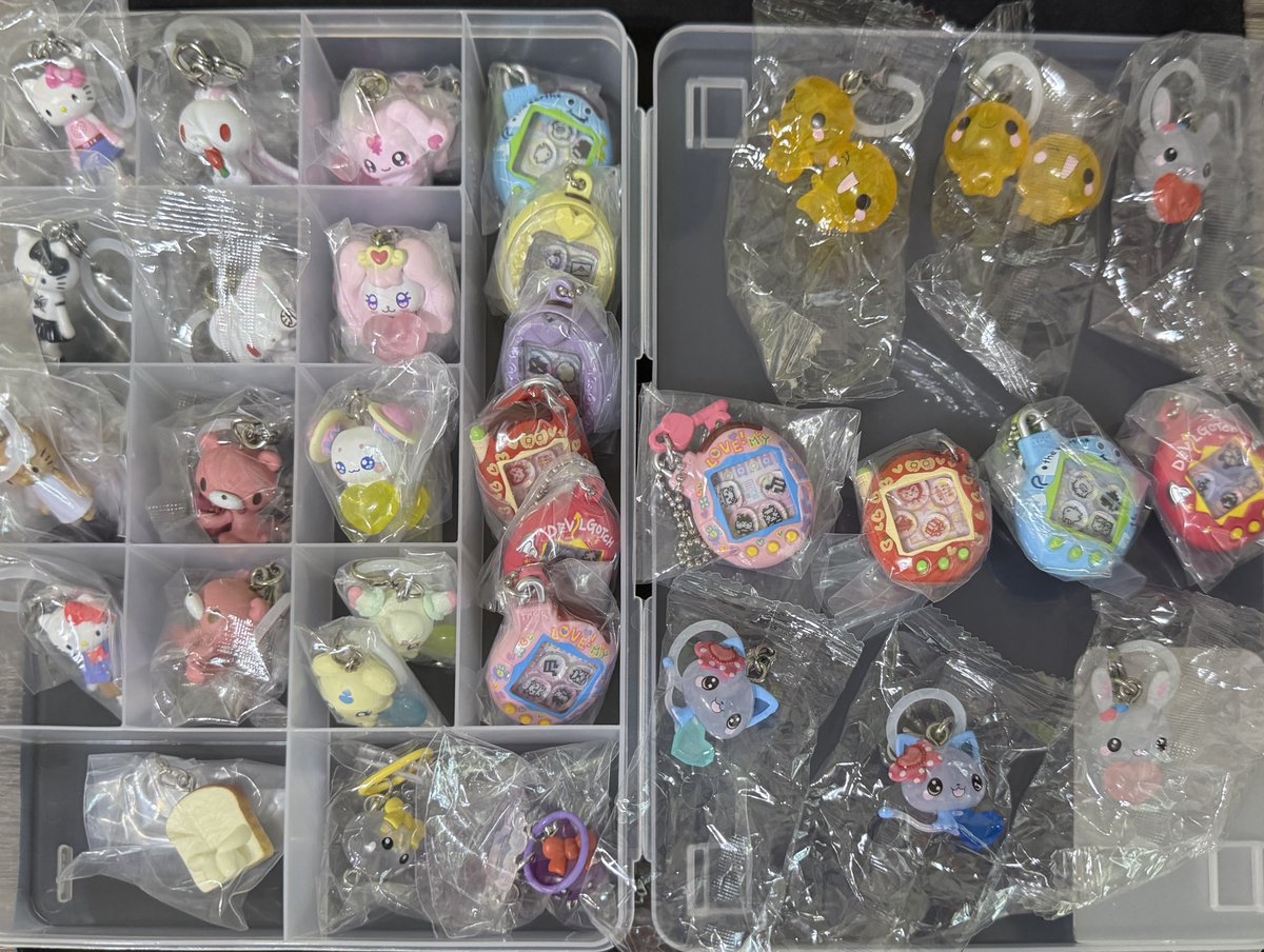 naepommm's tweet photo. 【交換】ガチャ めじるしアクセサリー　

(譲)画像(＋リプ)

(求)リプ(ハート箇所)

都内手渡しor郵送📮
お気軽にお声がけください！ https://t.co/44bAJjA92N