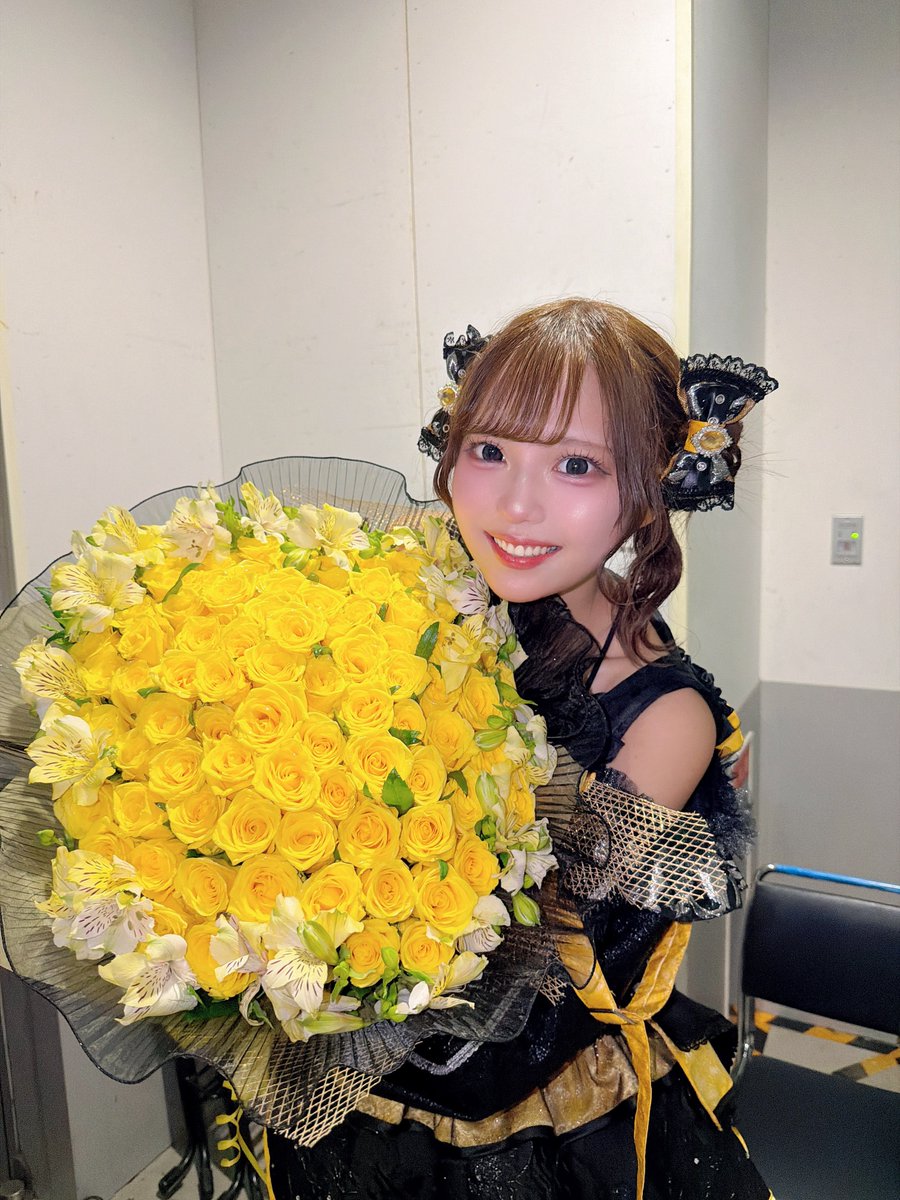 Amane_TENRIN's tweet photo. 6th Anniversary LIVE 「 天生輪廻 」 
ありがとうございました⚡️ https://t.co/8WjxFrH8vv