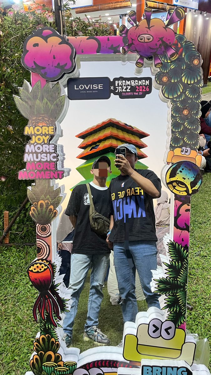 Kevinn 🦖 tweet media