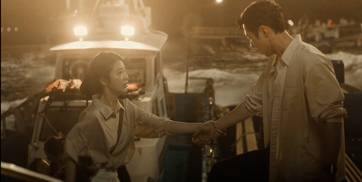 MewAl2_nn's tweet photo. Before the last ep 🌸

#doctorontheedge https://t.co/WXZ7ujEVug