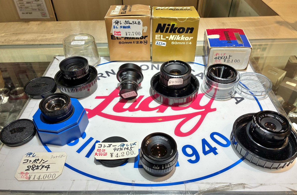 LuckyCameraShop's tweet photo. 【注目商品】

引き伸ばし機用レンズ

おはようございます

当店ではNikon、Schneider製含め、
数点ご用意がございます。

店頭限定品になります
ぜひご検討ください

#ラッキーカメラ 
#LuckyCamera
#注目商品
#中古 https://t.co/FQIdIrWfcr