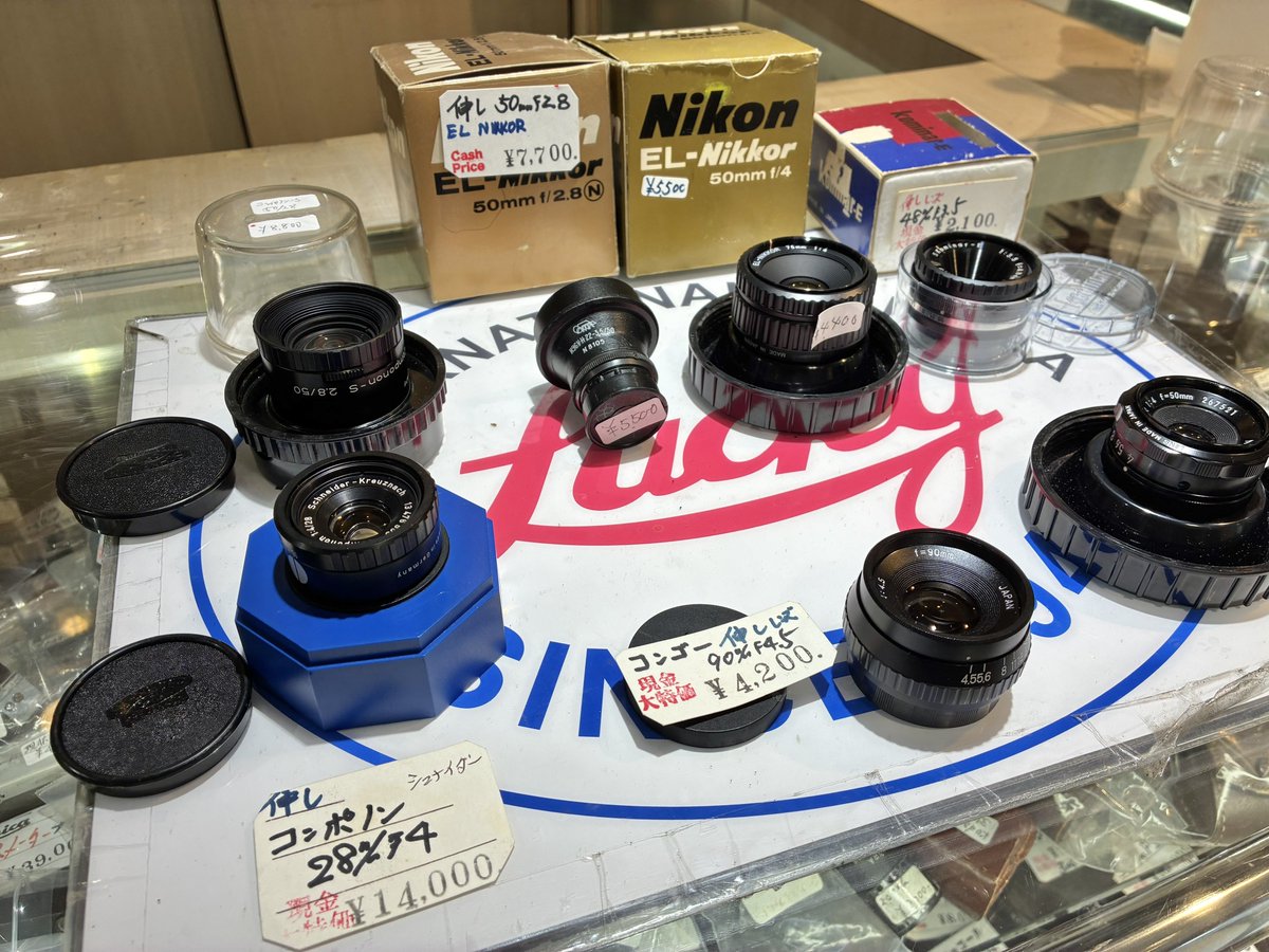 LuckyCameraShop's tweet photo. 【注目商品】

引き伸ばし機用レンズ

おはようございます

当店ではNikon、Schneider製含め、
数点ご用意がございます。

店頭限定品になります
ぜひご検討ください

#ラッキーカメラ 
#LuckyCamera
#注目商品
#中古 https://t.co/FQIdIrWfcr