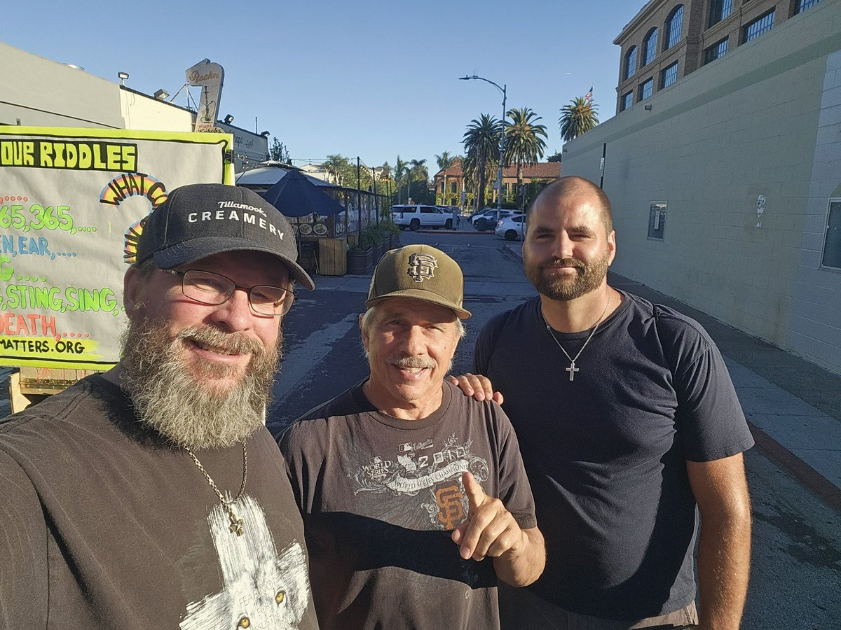 apologistdb's tweet photo. Please pray as the gospel message goes out in Redwood City https://t.co/DGwj3xzgjb