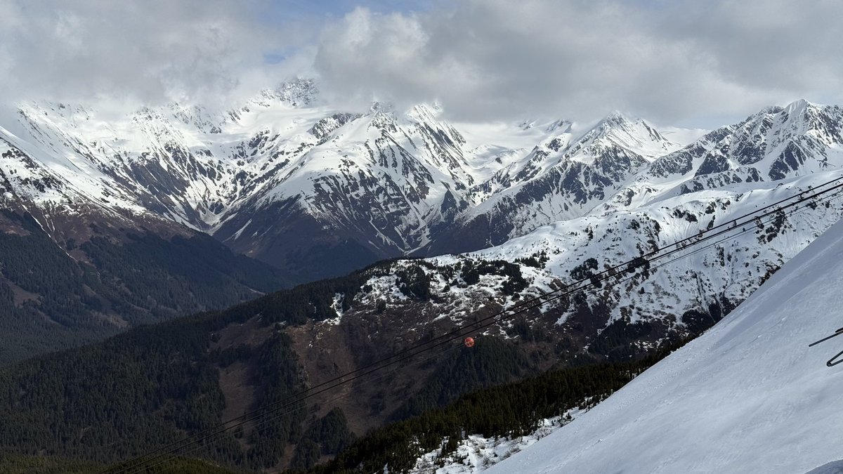 JorgeRV54's tweet photo. Alaska and it’s amazing Kenai Peninsula Borough https://t.co/hS8cDfnMFx