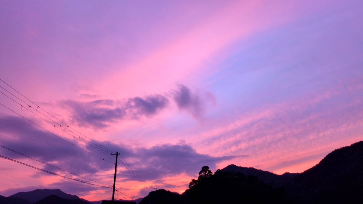 lbabmz's tweet photo. あ。きのうの☁︎ https://t.co/hrW0ql0ZUY