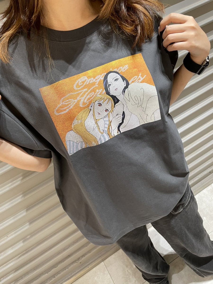 新商品】 ONE PIECE HEROINES ヴィンテージ風Tシャツ NAMI＆ROBIN