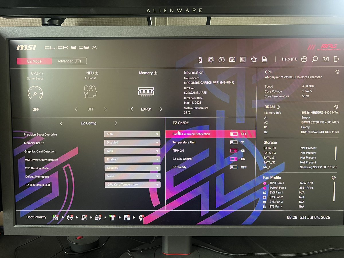 ken8008008's tweet photo. 朝から息子寝てる間に息子のPCのBIOS更新👍

終わってメモリOCして完了😊 https://t.co/tC6LJttrdS