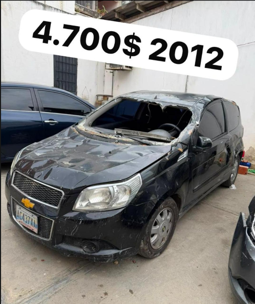 edgydani's tweet photo. Lo de vender carros afectados por lo de La Guaira que es? Y de paso con más sobreprecio que en el propio Estados Unidos https://t.co/41nJoskITG