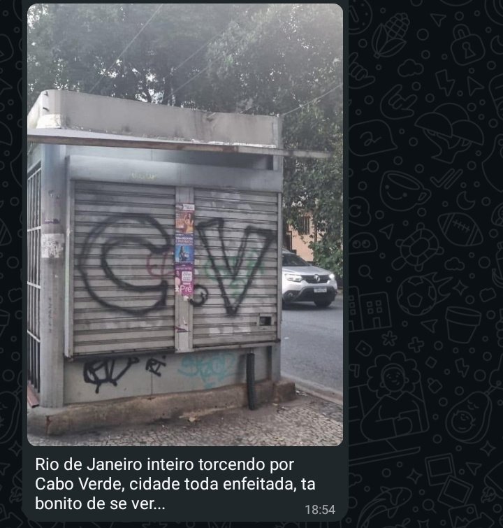 acervodechrist's tweet photo. Fumante do bem: cigarro, maconha, ou
fumante do mal: pod e narguile https://t.co/jRExiKkk6H