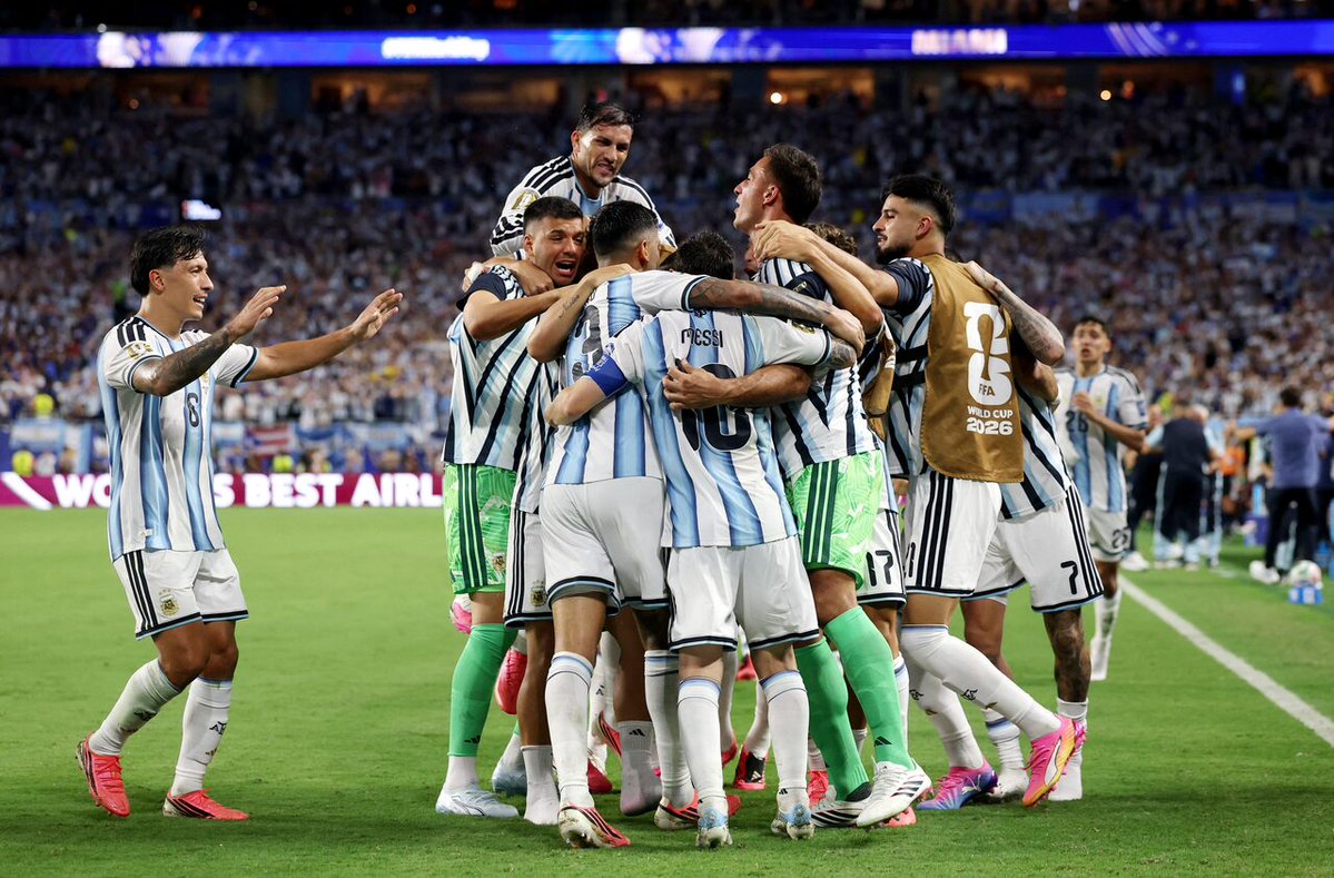 CorrientesGp's tweet photo. Argentina 🇦🇷 sufre ante una Cabo Verde 🇨🇻 épica para conseguir el pase a octavos del #Mundial2026.

🔗 https://t.co/XAwz7MSPP6 https://t.co/Jf2EWEebOX