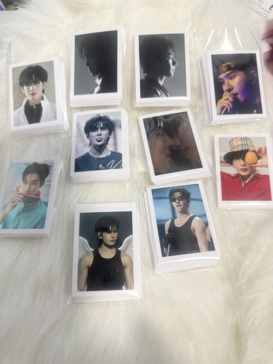 kimpookpik's tweet photo. ❤️‍🔥 𝐆𝐈𝐕𝐄𝐀𝐖𝐀𝐘 ❤️‍🔥

𝐏𝐄𝐑𝐓𝐇𝐒𝐀𝐍𝐓𝐀 
𝐃𝐄𝐕𝐈𝐋’𝐒 𝐊𝐈𝐒𝐒 𝐂𝐎𝐍𝐂𝐄𝐑𝐓 😈

🔥Domiia cookie 200ea
🔥polaroid 350 ea
🔥polaroid keychain 200 ea
🔥 https://t.co/rWGcGjRAaS 

มาเมคเฟรนด์กันนะงับ ❤️‍🔥
เจอกันทั้ง 2 วันคร่าา ❤️‍🔥

𝐃𝐚𝐭𝐞 : 𝟏𝟖-𝟏𝟗 𝐉𝐔𝐋𝐘 𝟐𝟎𝟐𝟔
𝐋𝐨𝐜𝐚𝐭𝐢𝐨𝐧 : 𝐏𝐀𝐑𝐀𝐆𝐎𝐍 𝐇𝐀𝐋𝐋

#PerthSantaConcert
#perthsanta #เพิร์ธแซนต้า
@perthppe  @Ppsanta  #perthppe #santapp