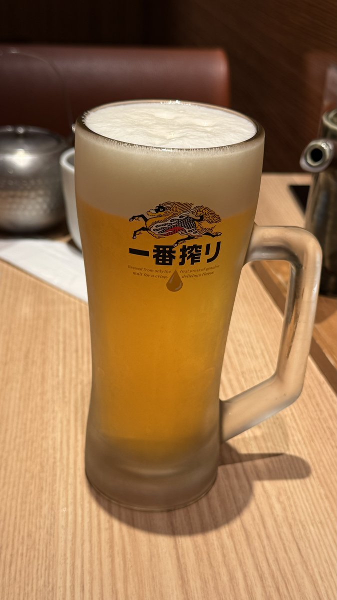 kuenzy's tweet photo. 面会時間まで時間があるので散歩へ
4キロくらい歩く
そんなに暑く無いのに蒸すので汗が出る
何となく日本海に想いを馳せる
お昼はとんかつ和幸でまずは生ビールだ!
#散歩 #都内散歩 #歩くだけ #Garmin #ガーミン #Garminconnect #ガンダム #ガンプラ #ROBOT魂 #gundam #ganpla #ガンプラ再販 https://t.co/hqIguhTgHH