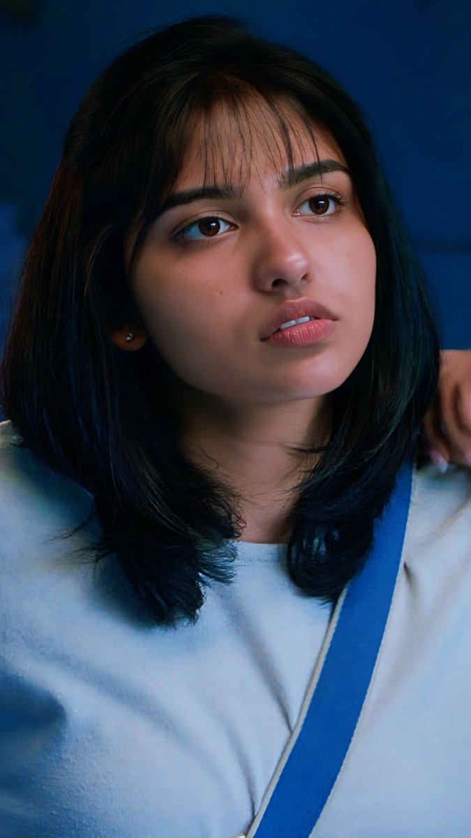 ITZmeeMari1's tweet photo. Mamitha in this hair style > Recent Hair styles 

Agree or not ? https://t.co/fVrvcgS0QM