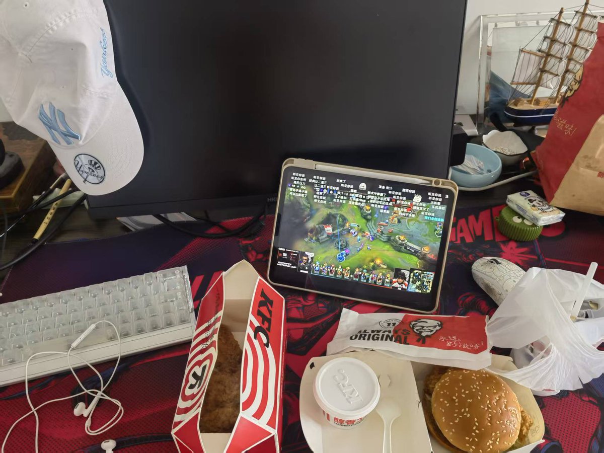 Lanlanbaicai's tweet photo. 谢谢Tes，吃饱了🥰 https://t.co/YAZU2G5yAD