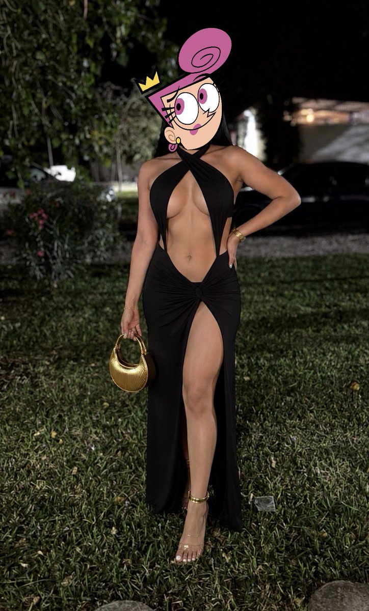 Wanda93mx's tweet photo. Qué raro es venir a una boda cuando yo me acabo de separar. Pero bueno. 
Me dijeron que llamaría la atención…
No les creí hasta que vi todas las miradas. 😅😅😅😅
¿La calificación del outfit?
@OlimpoDeDiosass @Duraznotes 
#Wanda #Boda #SexyDress #Chudai https://t.co/FXc4tL0eq2