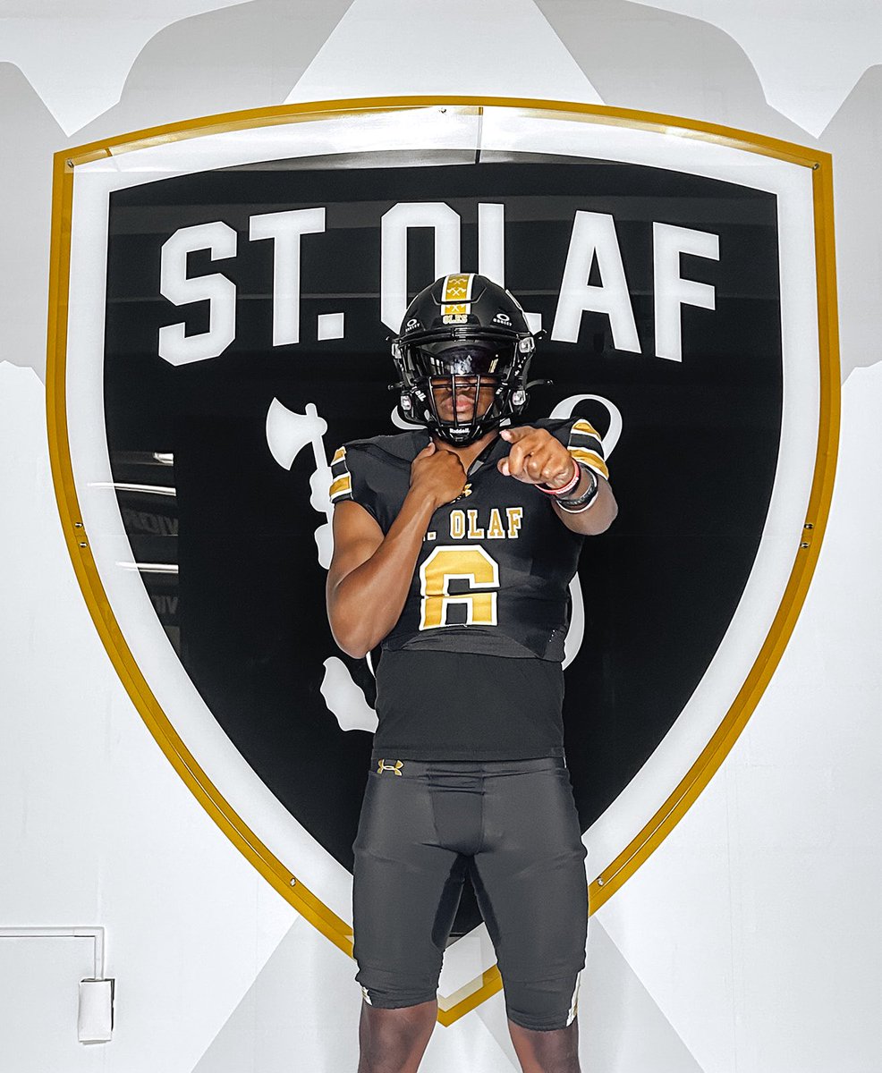 NoahLorato1's tweet photo. After a great visit and conversation with @JamesKilian I am blessed to receive an offer from @StOlafFB https://t.co/FfjCAfdwSj
