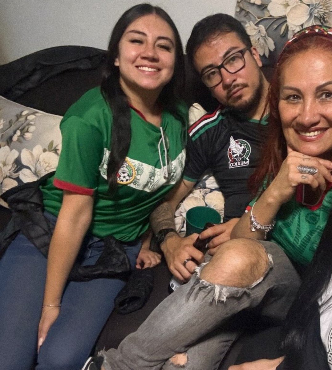 zkar202san's tweet photo. Modo mundial activado 🇲🇽🔥 https://t.co/GLSMfyjgKe