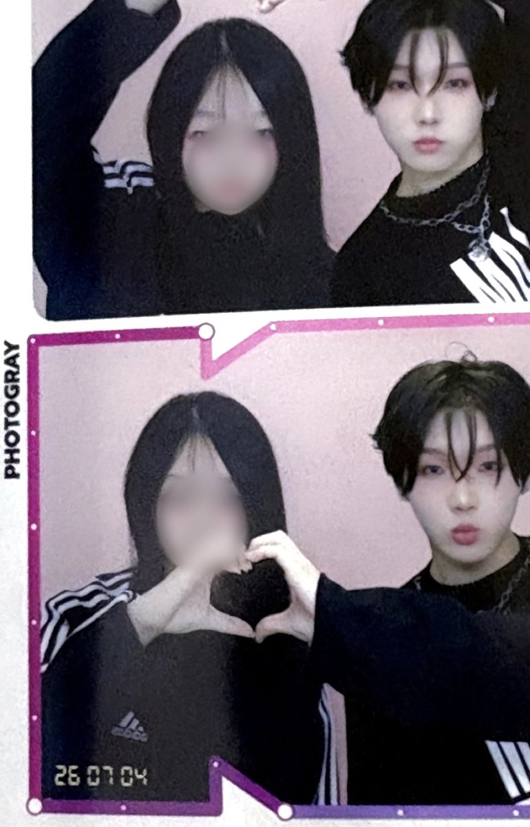 v_renlv's tweet photo. 수런♡나 
#PHOTOGRAY #KCONXPHOTOGRAY #KCON 친필사인본 저 줘야쥬 🥴🥴 https://t.co/PBuwbSEWlZ