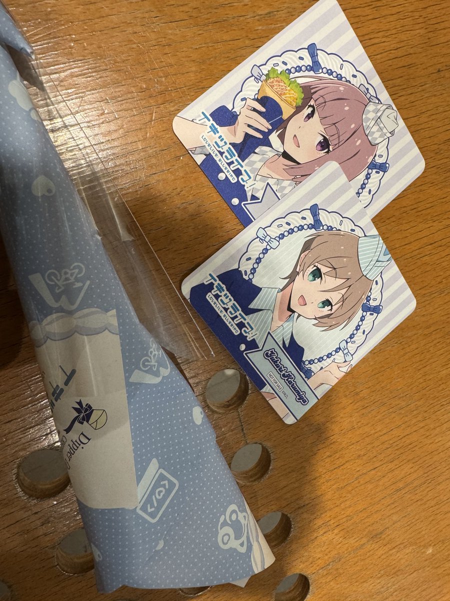 BecauseEclair's tweet photo. イキヅのクレープ食べてきた！ https://t.co/1IrN387ARY
