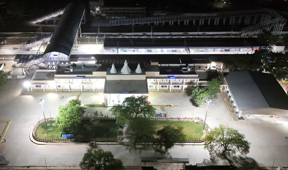gopalkagarwal's tweet photo. The redeveloped Vindhyachal Railway Station in Uttar Pradesh
#UPWithGopalKrishna #ViksitUP #GrowthEngineUP #NayaUttarPradesh #UPForDevelopment #EconomyOfNewIndia #GopalKrishnaForGrowth
#UttamPradesh
@narendramodi @AmitShah @NitinNabin @blsanthosh @myogiadityanath @mppchaudhary @kpmaurya1 @brajeshpathakup