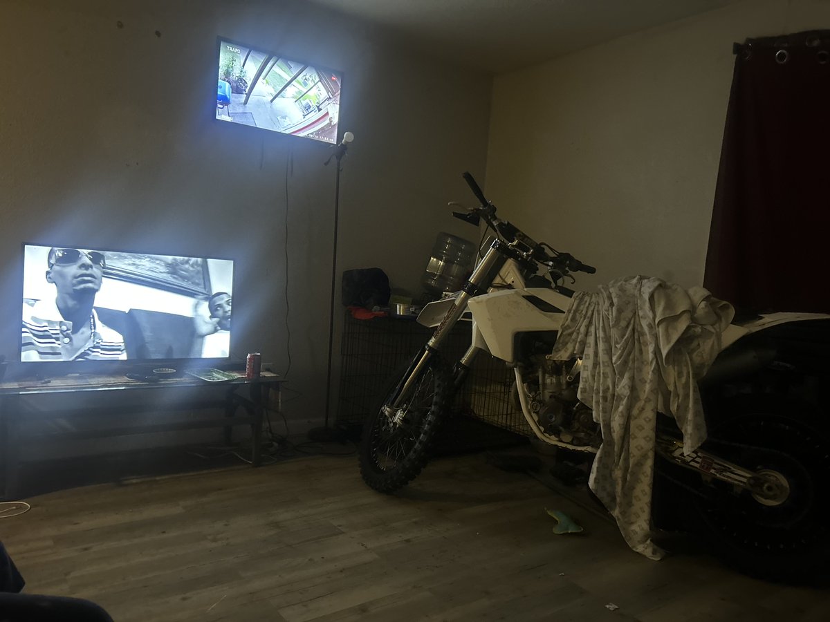 StreetAKtion's tweet photo. 🏚️ https://t.co/s543VB6g0F
