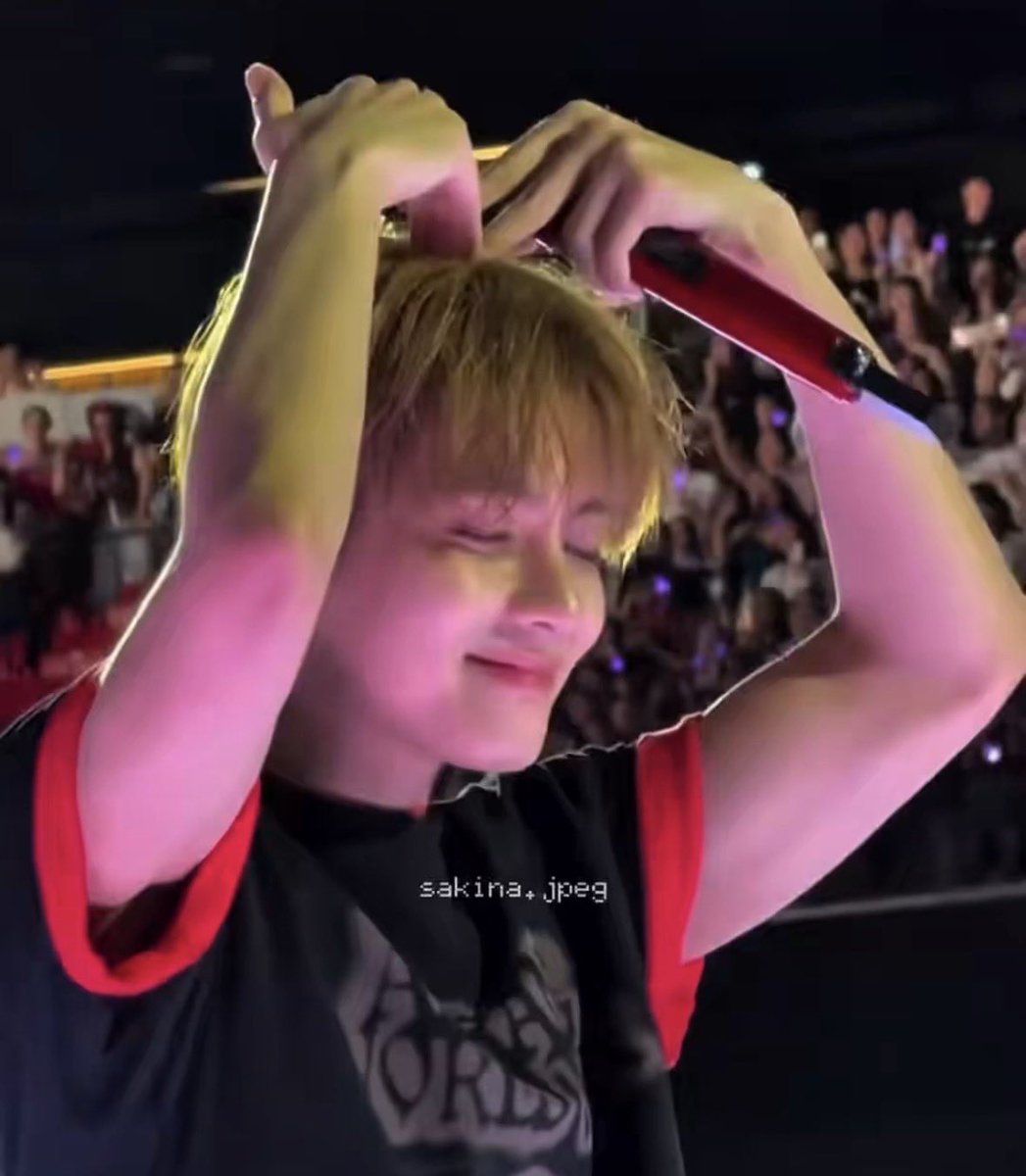 angeltaehv's tweet photo. น่ารักอะอ้วน อยากเห้นนางตัวจริงสักทีเนอะเหมือนหลุดไปเจอนางฟ้าในชีวิตจริง https://t.co/t4RMLsSNyA