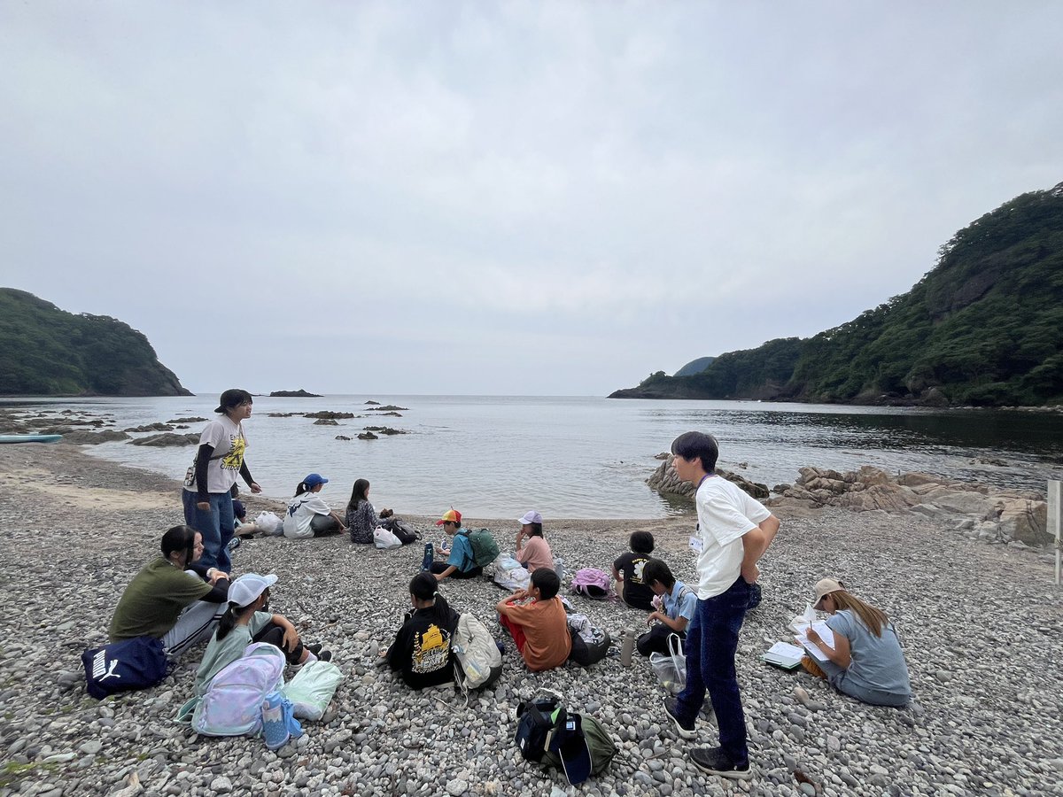camp_jof's tweet photo. 【君の旅キャンプ】
〜スノーケル〜

スノーケルをする、竹野スノーケルセンターに到着。

みんなで海辺でランチ🍙
ランチのあとはみんな楽しみなスノーケル行います！！

#アウトドア
#キャンプ
#ジャパンアウトドアファクトリー
#子どもキャンプ
#ＪＯＦあわくらキャンプ https://t.co/HzQSFGFndG