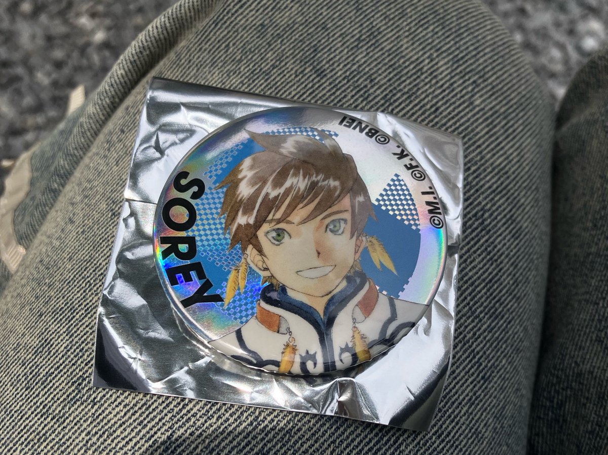 hanada_529's tweet photo. 【交換募集】
テイルズオブフェスティバル 2026 テイフェス
グミ 缶バッジ
出→スレイ
求→ルーク
本日現地手渡しのみ。 https://t.co/BtDHi4to8u