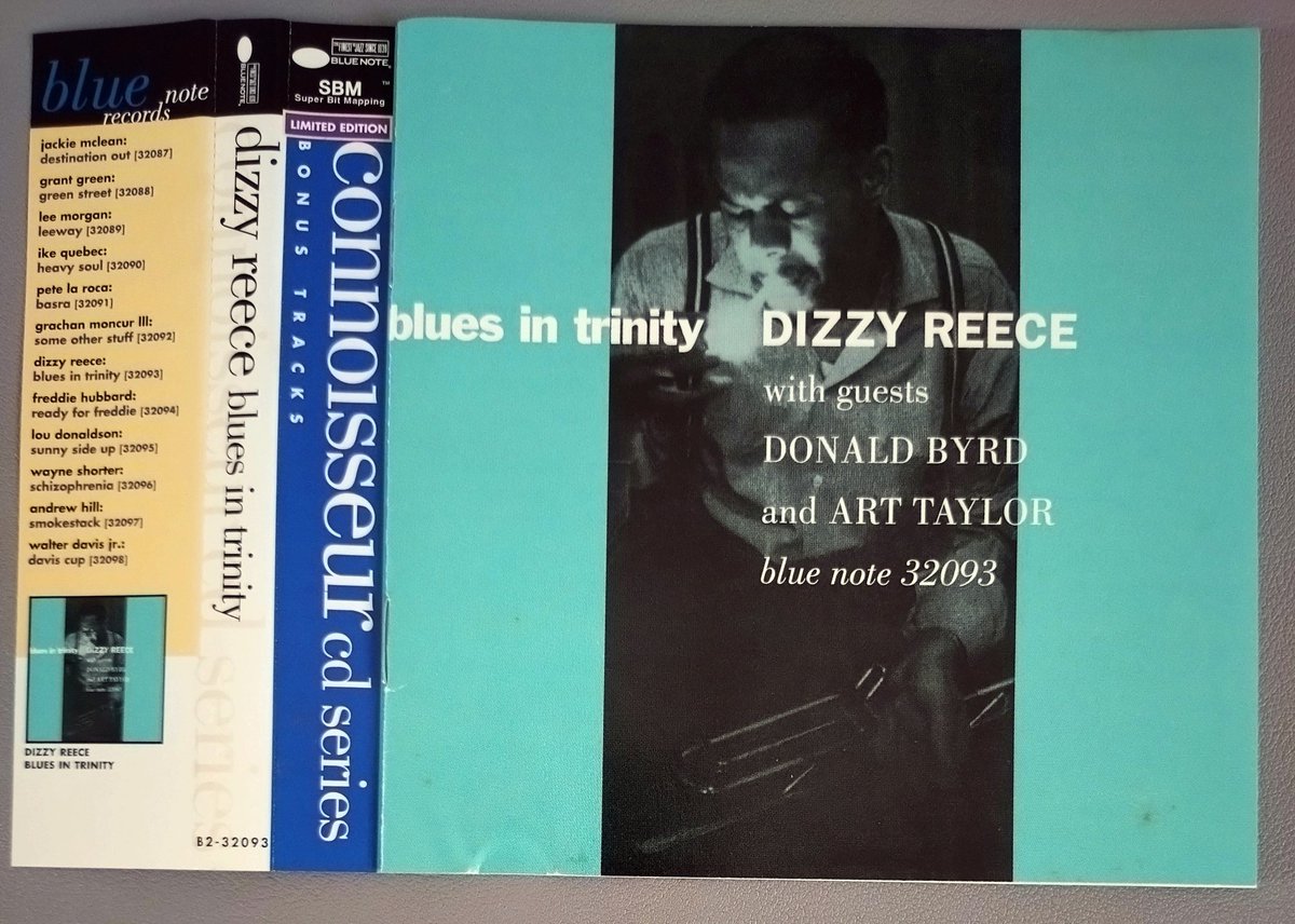 SickazzDog's tweet photo. #NowPlaying
#DizzyReece
#DonaldByrd
#TubbyHayes
#TerryShannon
#LloydThompson
#ArtTaylor
『BLUES IN TRINITY』📀
https://t.co/ODjKLjniOx
1958年録音
今回は1995年発売「connoisseur CD series」(SBM)🎵
このシリーズ、レコードでは見たことあるがCDでは初めて✨ https://t.co/x5V7sHANVM