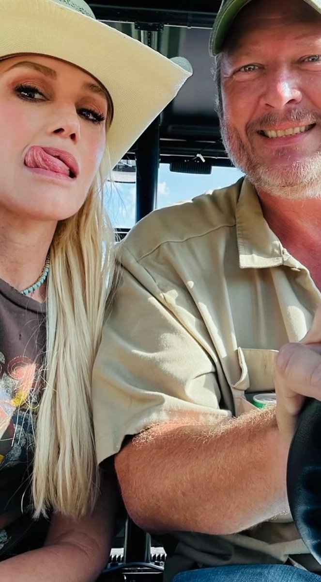 stefanigwenph's tweet photo. there seems to be a recurring theme in their selfies 😆, but it’s definitely cuteness overall!! 🥰 https://t.co/YFYFSdknWP