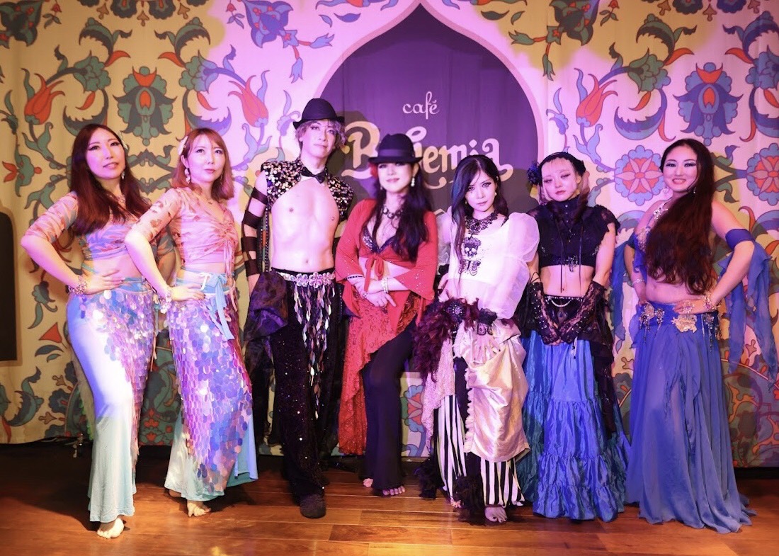 YURIAstudio's tweet photo. ボヘミアショーのお写真です✨(photo by Miya)
ベリーダンスを見るのは初めてという方もいらしてましたが、楽しんでいただけましたでしょうか？
おいでいただいた皆さま、ありがとうございました🥰 https://t.co/fuG2SIGNhQ