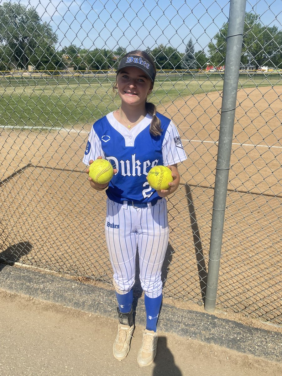 ECunningham2030's tweet photo. Day three in CO, in the books!! @LadyDukesClark went 1-1 for the day, earning the #2 seed in our pool. I had a great day at the plate, hitting two home runs in one game!! Looking forward for bracket play-let’s keep it rolling!! 💣💣@SoftbalAmerica @D1Softball https://t.co/Gqk0C26YUD