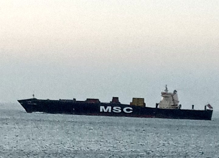 exxxsisst's tweet photo. MSC Mia Summer II 
#ship #containership #photography #maritime https://t.co/rdJRQCWX6U